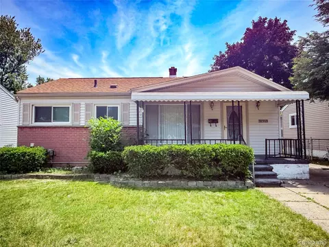 32303 Glen St, Westland, MI 48186