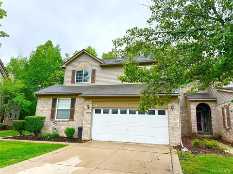 41723 Glade Rd #37, Canton, MI 48187