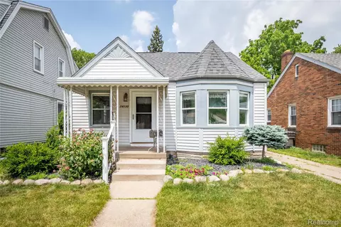 24130 Penn St, Dearborn, MI 48124