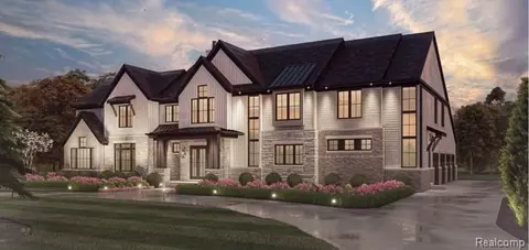 0001 Woodlynne Dr, Bingham Farms, MI 48025
