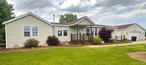 8327 Wilcox Rd, Burnside, MI 48416