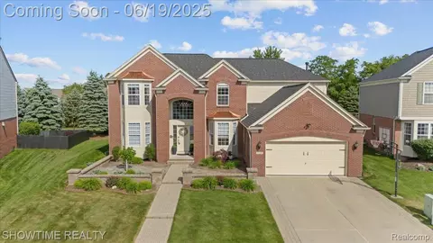 7108 S Central Park, Utica, MI 48317