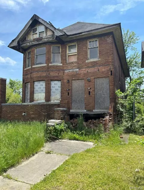 5153 Ford St, Highland Park, MI 48203