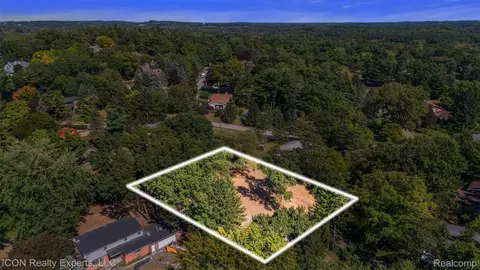 0 Waterford Hill Ter, Independence, MI 48346