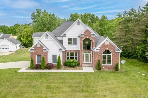 12462 Lillie Rd, Argentine, MI 48418