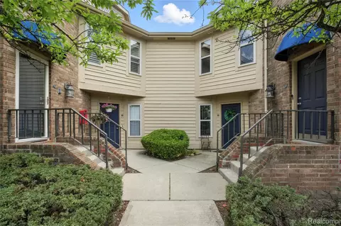 2600 Greenstone Blvd #107, Auburn Hills, MI 48326
