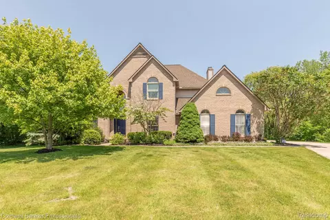 5433 Waterfield Ct, Pittsfield, MI 48108