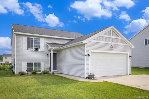 1214 Kenny Brook Ln, Marion, MI 48843