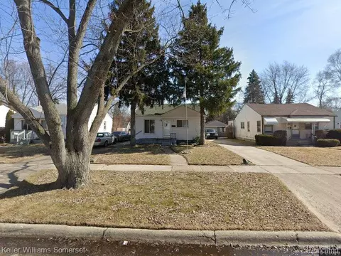 21516 Atlantic Ave, Warren, MI 48091