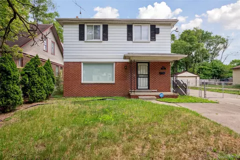 16184 Robson St, Detroit, MI 48235