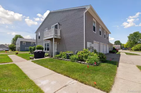 9451 Parkwood N, Davison, MI 48423
