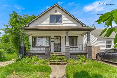 7657 Auburn St, Detroit, MI 48228