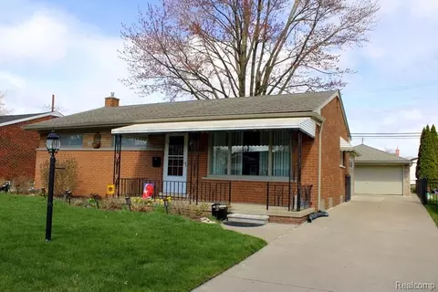 3338 Maple Dr, Melvindale, MI 48122