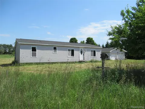 4232 Hollenbeck Rd, Marathon, MI 48421