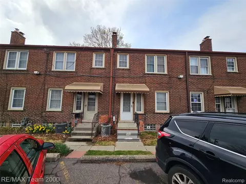 4636 Firestone St #24, Dearborn, MI 48126