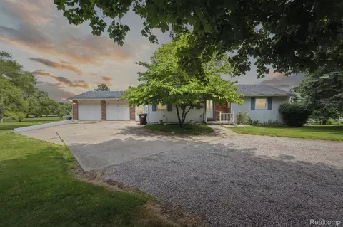 15501 Turner, Lansing, MI 48906
