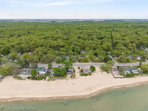 5371 Port Austin Rd, Lake, MI 48725