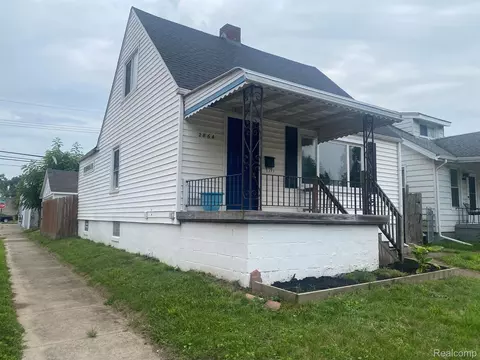 2864 Goodrich St, Ferndale, MI 48220