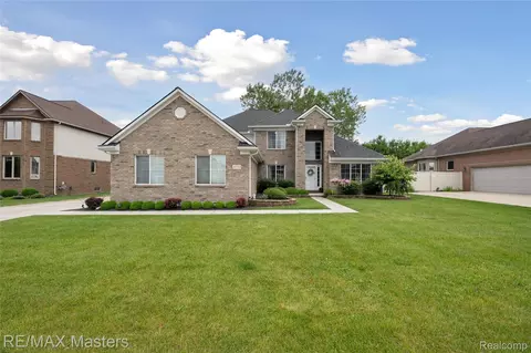 32723 Adam Brown Dr, Brownstown, MI 48173
