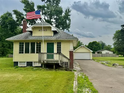47345 Willis Rd, Belleville, MI 48111