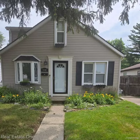 5343 Hipp St, Dearborn Heights, MI 48125