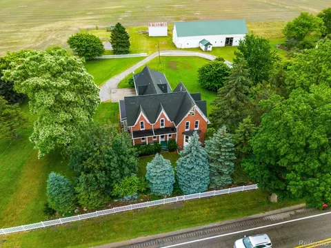 1666 Capac Rd, Berlin, MI 48002 photo 1