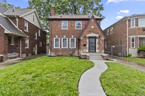 17343 Santa Rosa Dr, Detroit, MI 48221