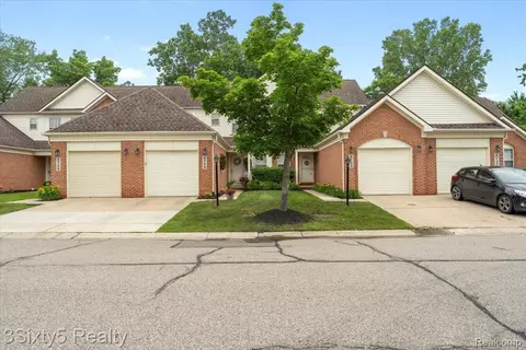 8733 Hardwood Dr #101, Van Buren, MI 48111