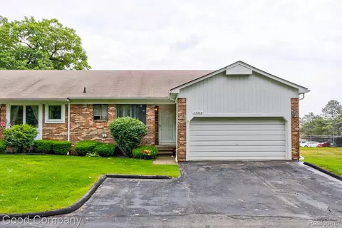 45264 Universal Ct, Shelby Township, MI 48317