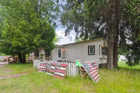 4800 S Huron Rd, Standish, MI 48658