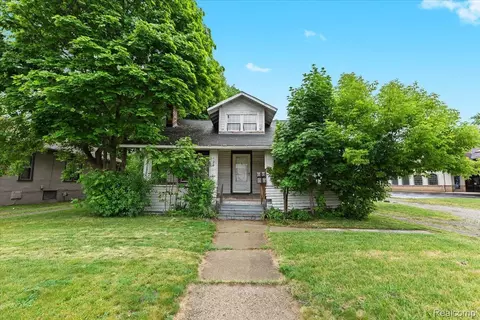 124 S Washington St, Oxford, MI 48371