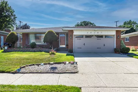 14267 Westgate Dr, Redford, MI 48239