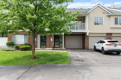 3343 Northpointe Blvd, Melvindale, MI 48122
