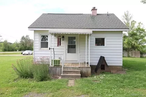 5154 N Irish Rd, Richfield, MI 48423