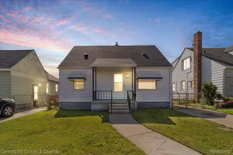 19124 Harman St, Melvindale, MI 48122