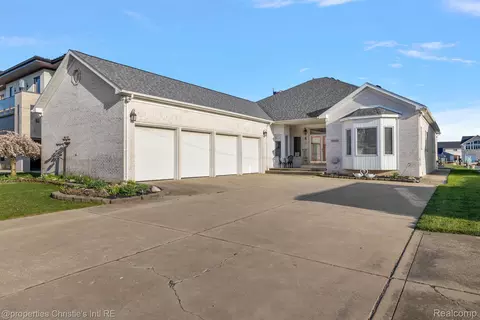 32560 N River Rd, Harrison, MI 48045