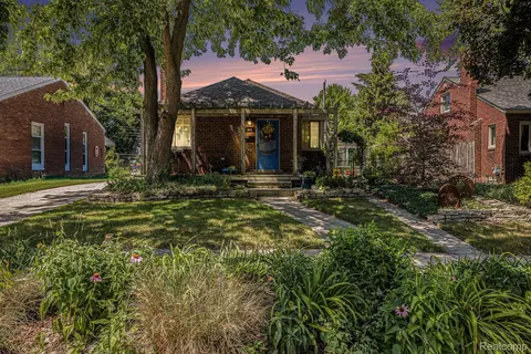964 W Marshall St, Ferndale, MI 48220
