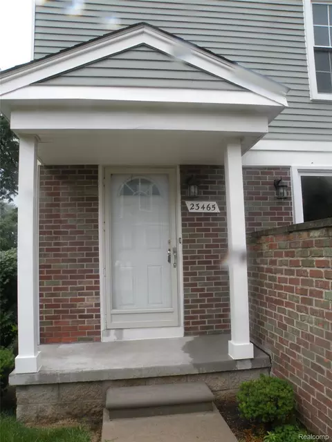 23465 Stonehenge Blvd, Novi, MI 48375