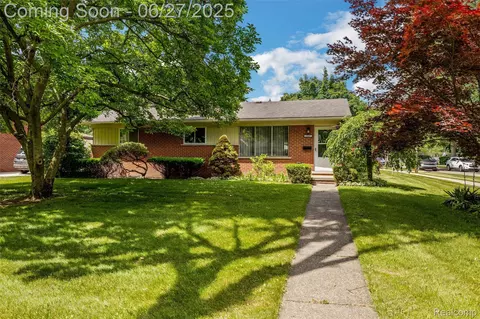 17457 Indian, Redford, MI 48240