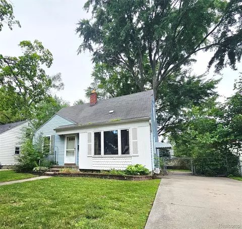 410 N Kenwood Ave, Royal Oak, MI 48067