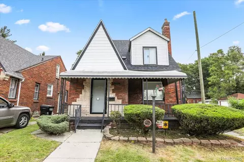 16800 Sorrento St, Detroit, MI 48235