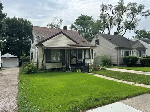 18618 Gilchrist St, Detroit, MI 48235