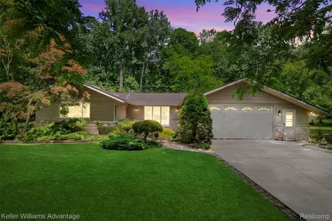 3650 Shirley St, Commerce, MI 48390