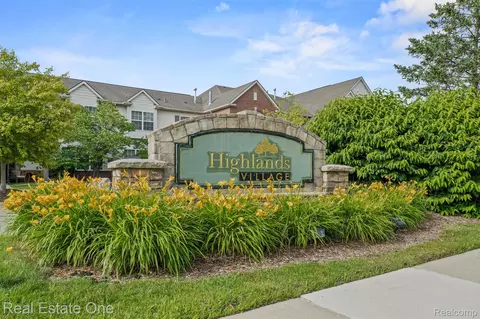 28836 Cullen Dr #10, Romulus, MI 48174