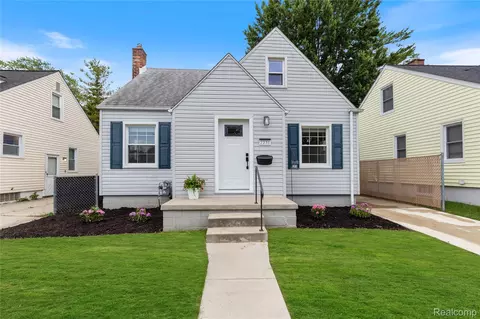 2231 Harvard Rd, Berkley, MI 48072