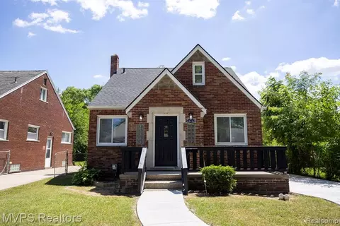 21212 Universal Ave, Eastpointe, MI 48021