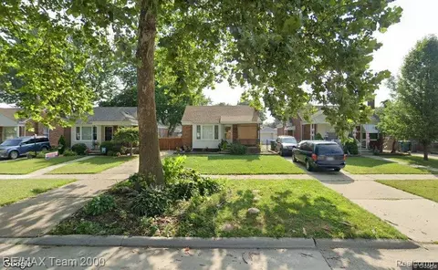 3811 Mckinley St, Dearborn, MI 48124