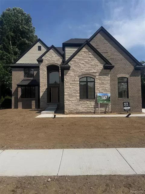 14173 Provim Frst, Shelby Township, MI 48315
