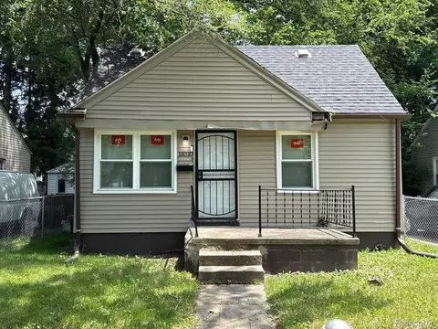18510 Heyden St, Detroit, MI 48219