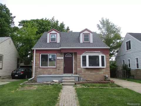 21194 Eastwood Blvd, Warren, MI 48089